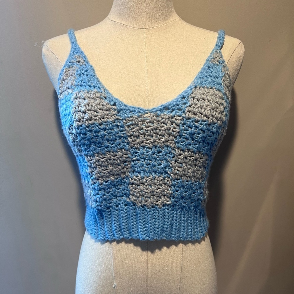 Blue and Gray Checkered Knit Crochet Crop Top Size Small